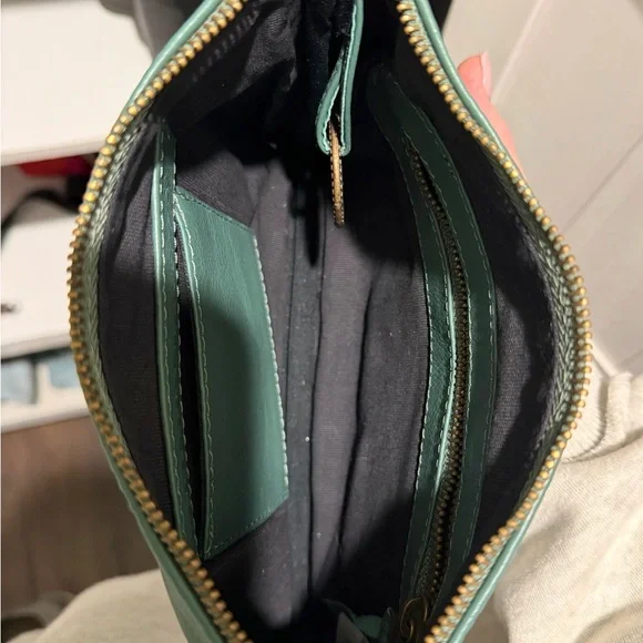 The Saint-Tropez Green Cosmetic Bag - Picture 7 of 7